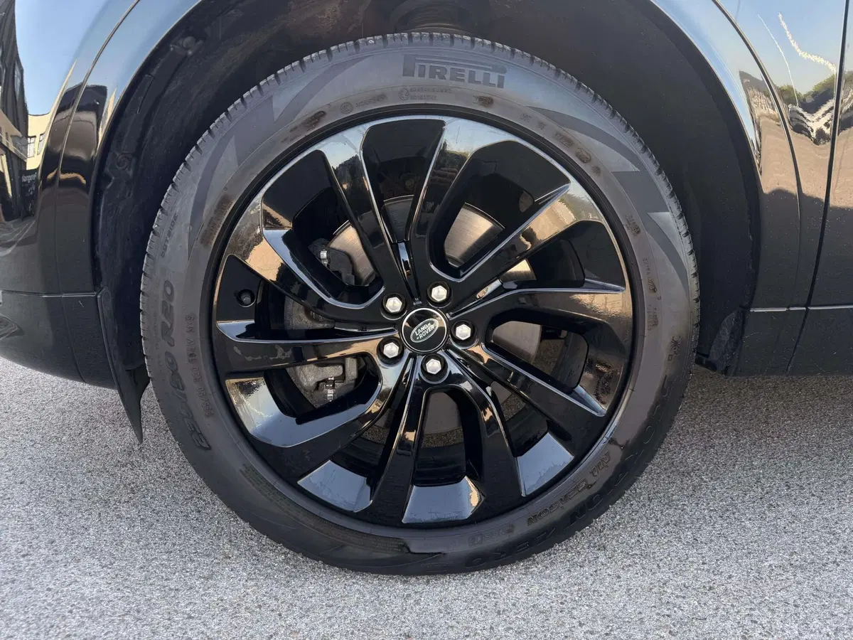 Land Rover Discovery Sport usata a Siena (9)