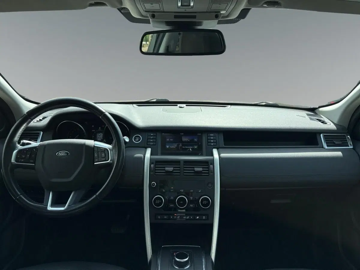 Land Rover Discovery Sport usata a Trento (4)