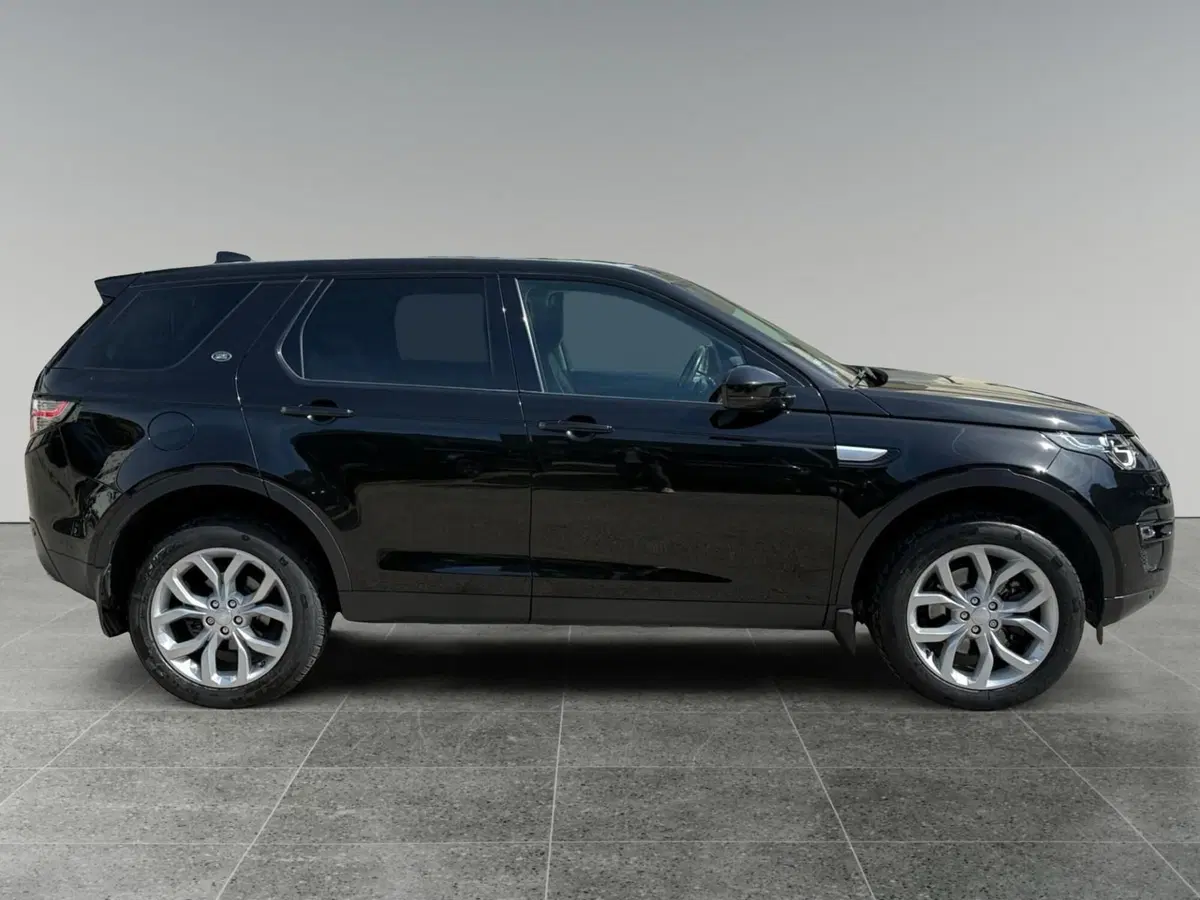 Land Rover Discovery Sport usata a Trento (6)