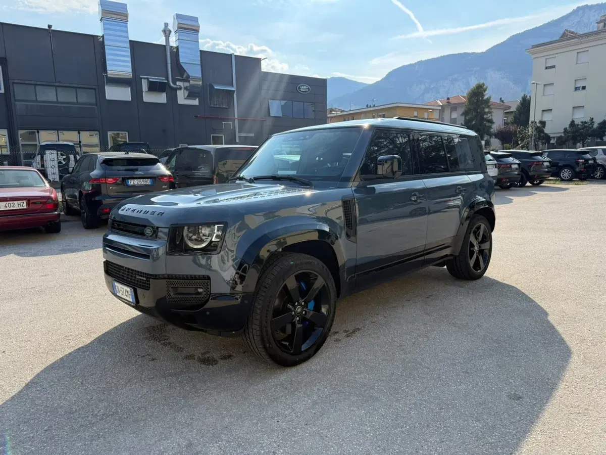 Land Rover Defender usata a Trento