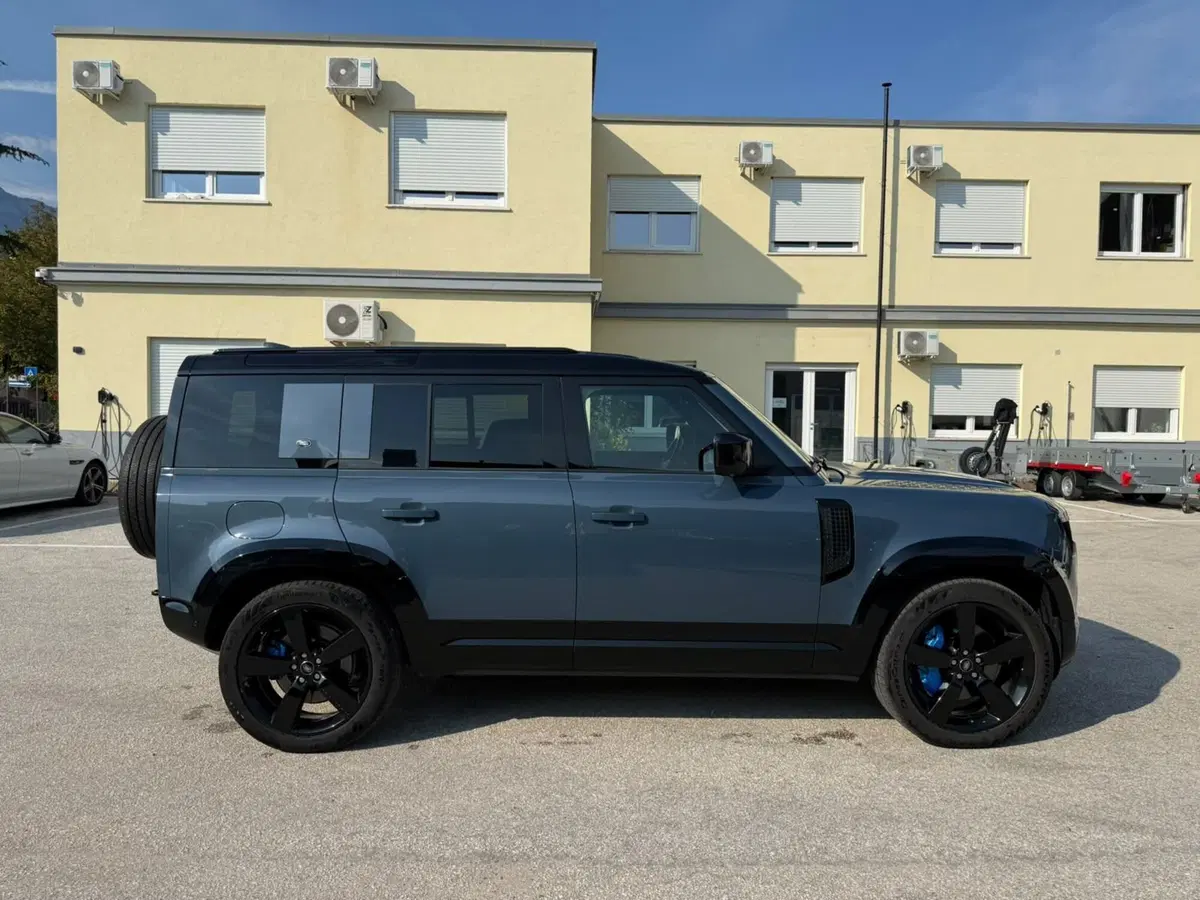 Land Rover Defender usata a Trento (6)