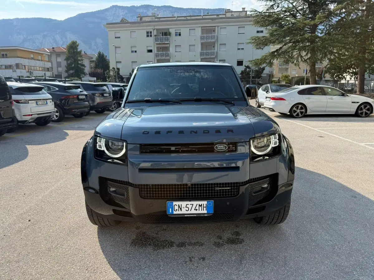 Land Rover Defender usata a Trento (8)
