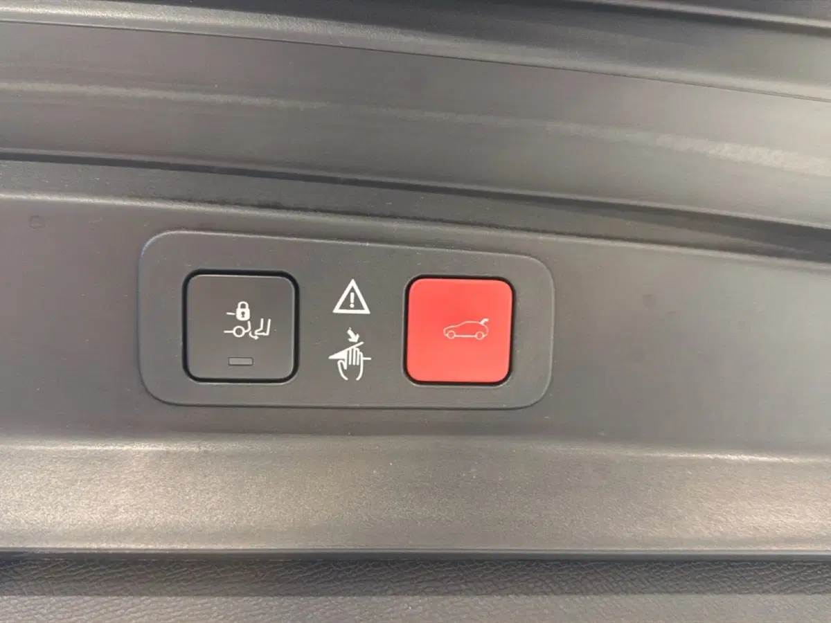 Peugeot 5008 usata a Vicenza (15)