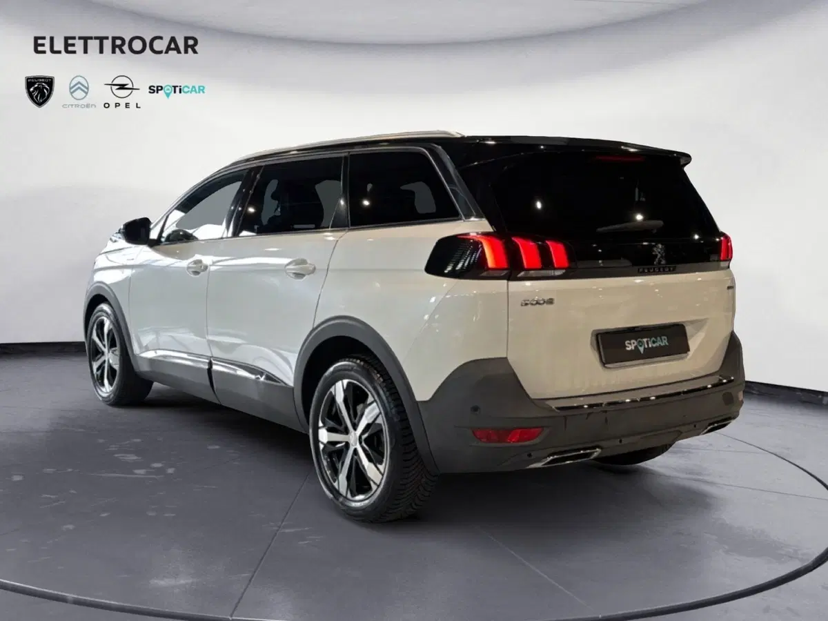 Peugeot 5008 usata a Vicenza (3)