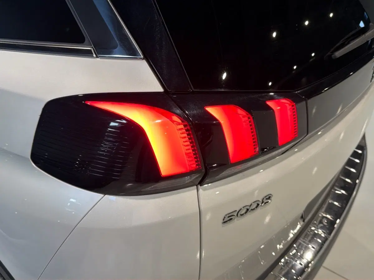 Peugeot 5008 usata a Vicenza (9)