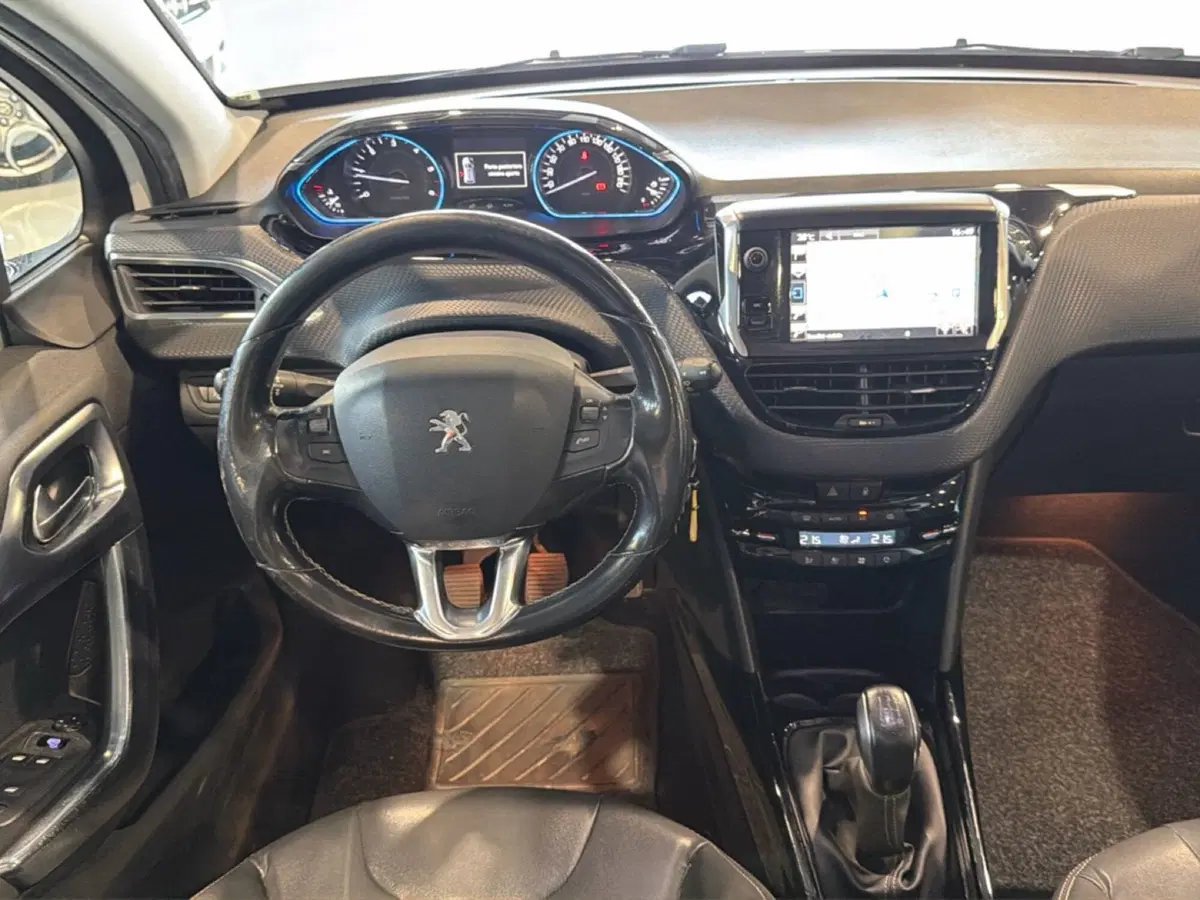 Peugeot 2008 usata a Vicenza (15)