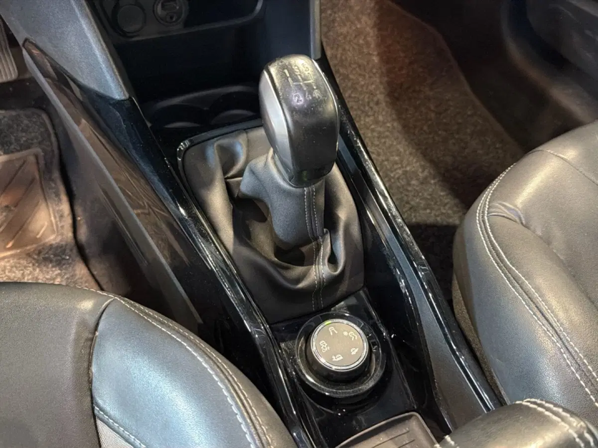 Peugeot 2008 usata a Vicenza (17)