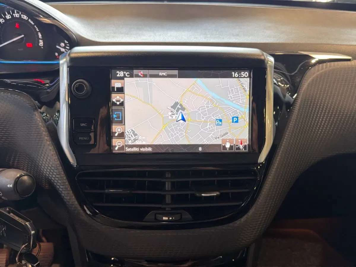 Peugeot 2008 usata a Vicenza (19)