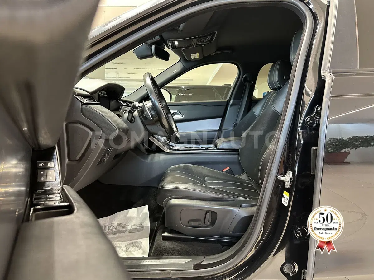 Land Rover Range Rover Velar usata a Forlì-Cesena (14)