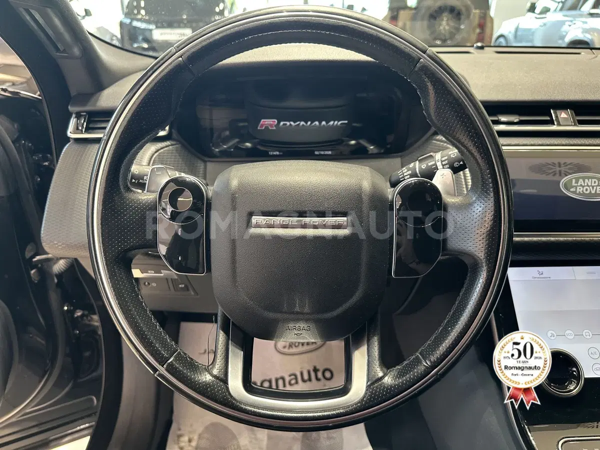 Land Rover Range Rover Velar usata a Forlì-Cesena (16)