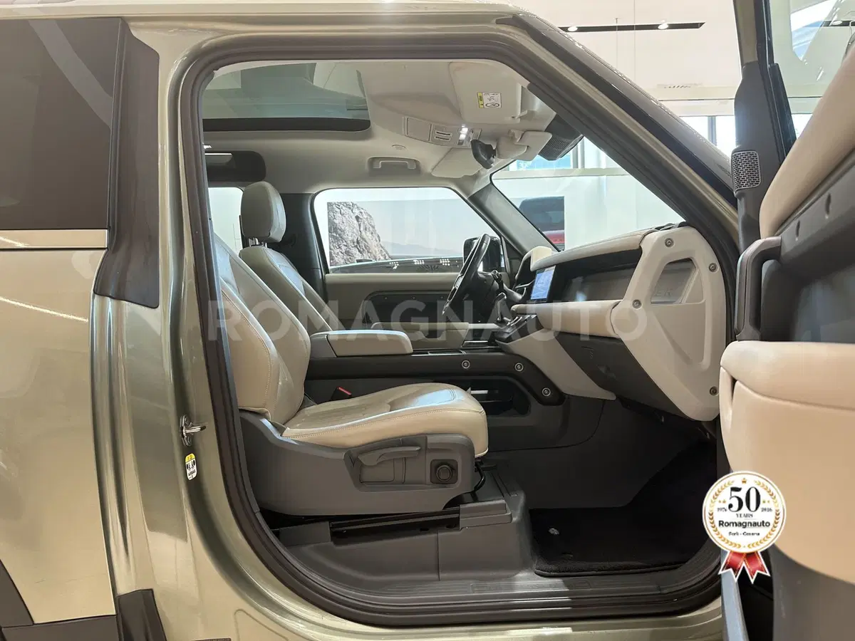 Land Rover Defender usata a Forlì-Cesena (10)