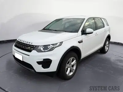 Land Rover Discovery Sport 2.0 TD4 150 CV Pure del 2016 usata a Saronno
