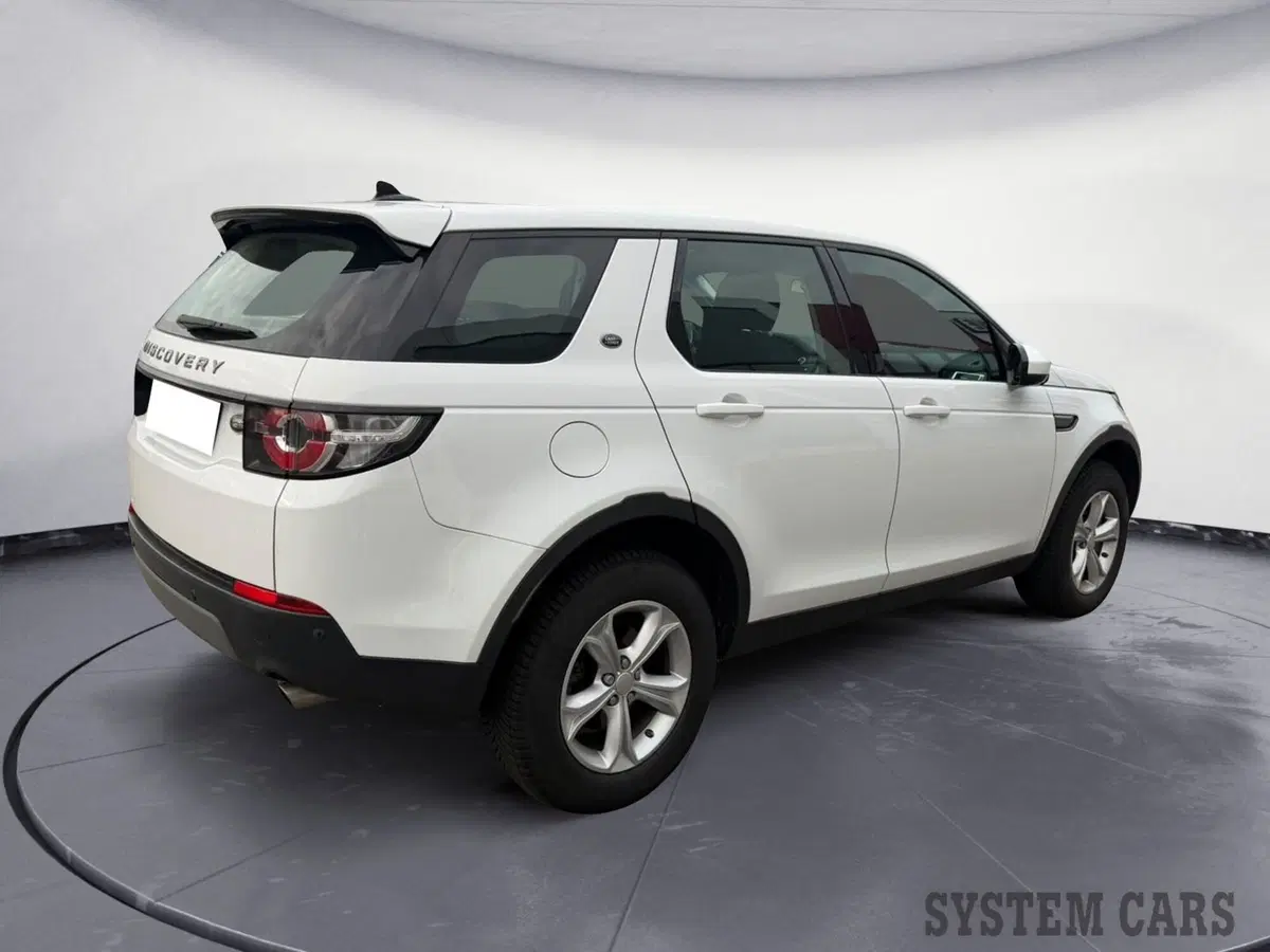 Land Rover Discovery Sport usata a Varese (5)