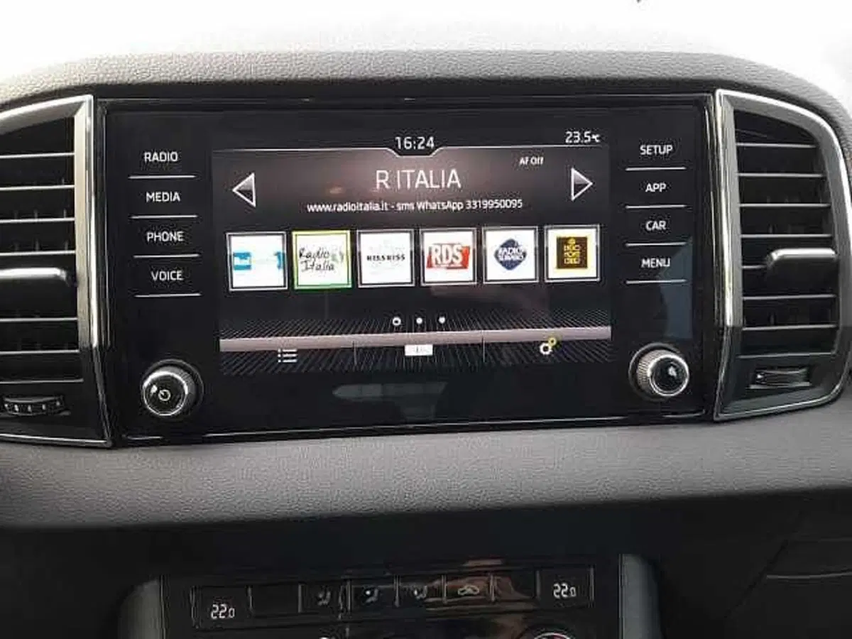 Skoda Karoq usata a Ravenna (12)