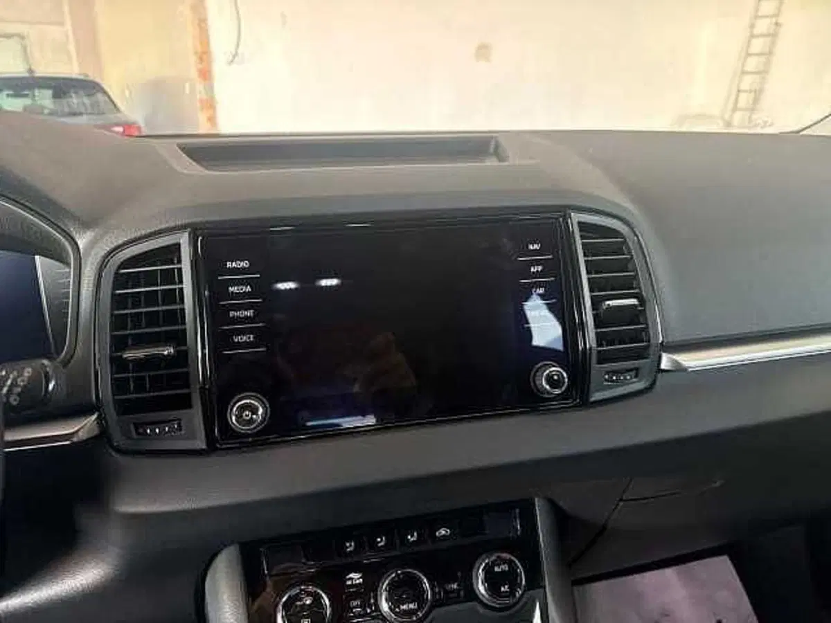 Skoda Karoq usata a Ravenna (12)