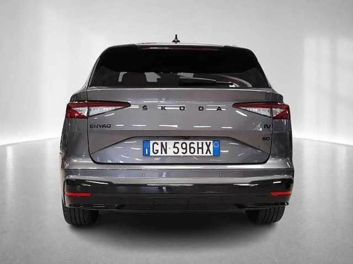 Skoda Enyaq usata a Ravenna (5)