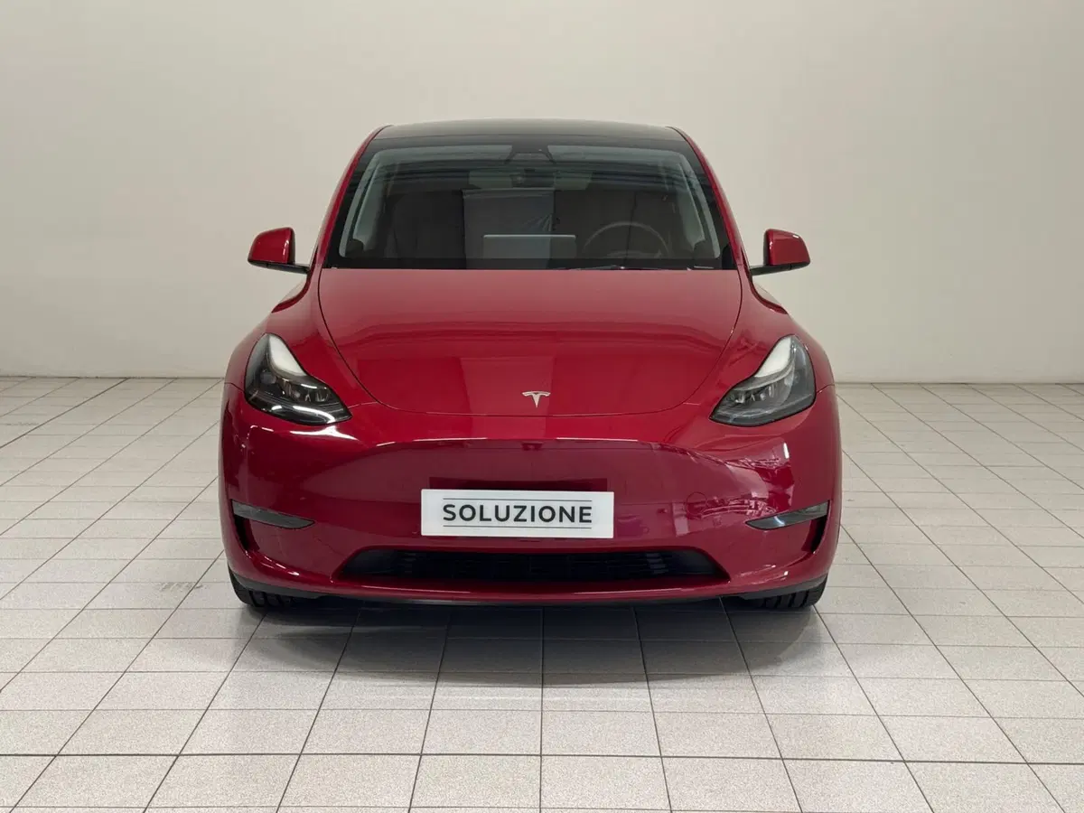 Tesla Model Y usata a Novara (8)