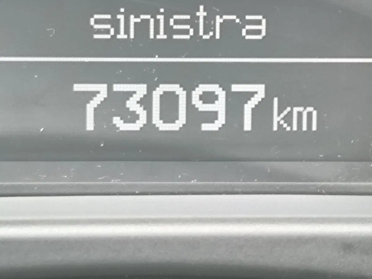 Alfa Romeo Giulietta usata a Udine (14)