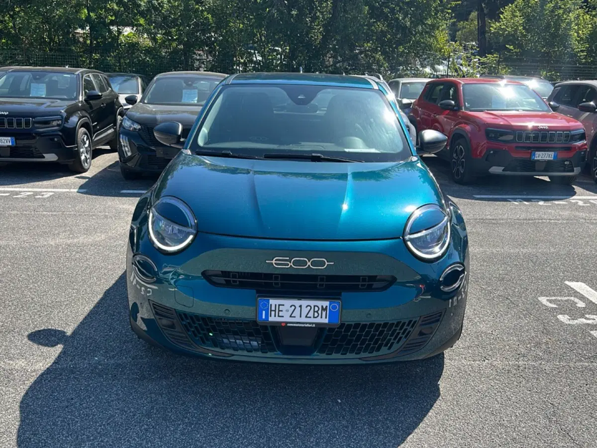 Fiat 600 nuova a Roma (7)