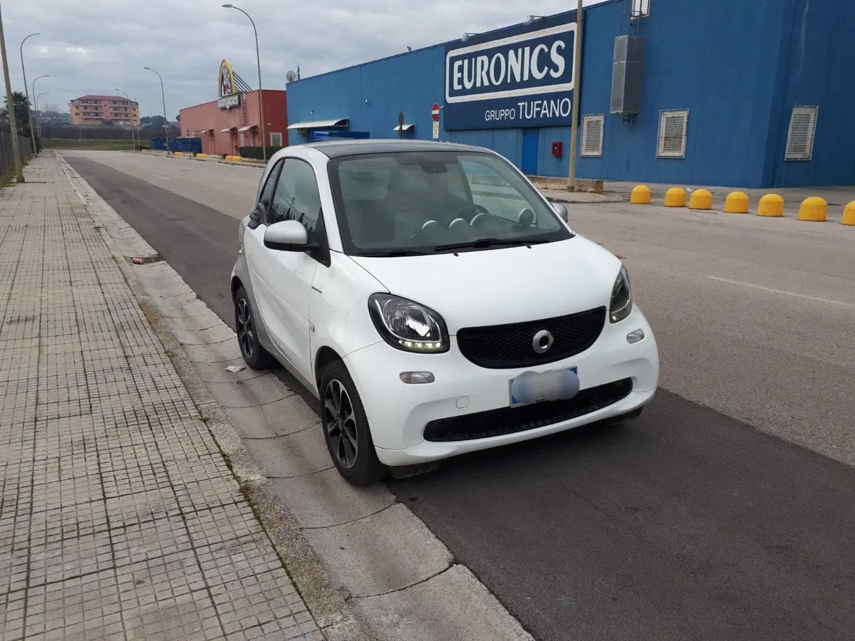 smart Fortwo usata a Caserta (7)