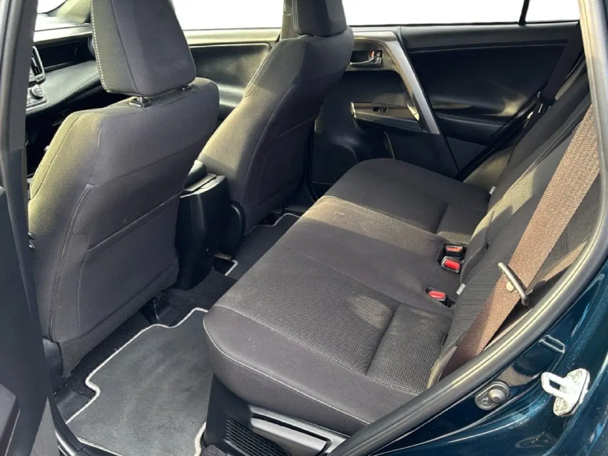Toyota Rav4 usata a La Spezia (10)