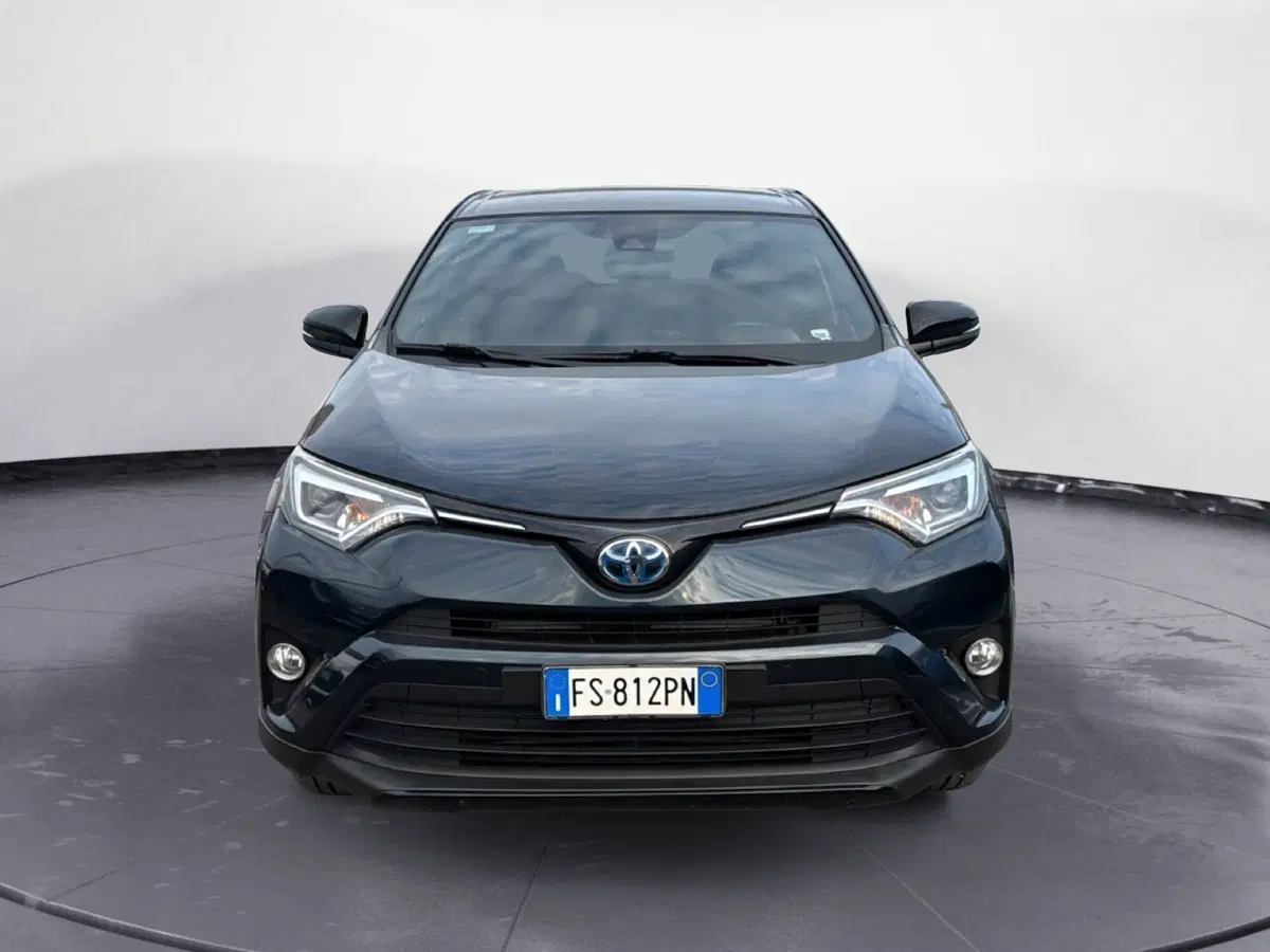 Toyota Rav4 usata a La Spezia (2)