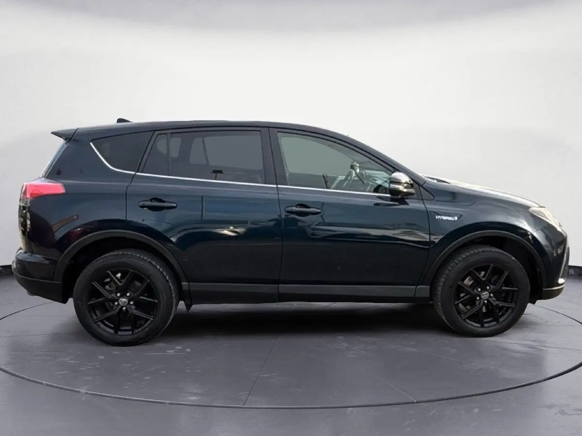 Toyota Rav4 usata a La Spezia (4)