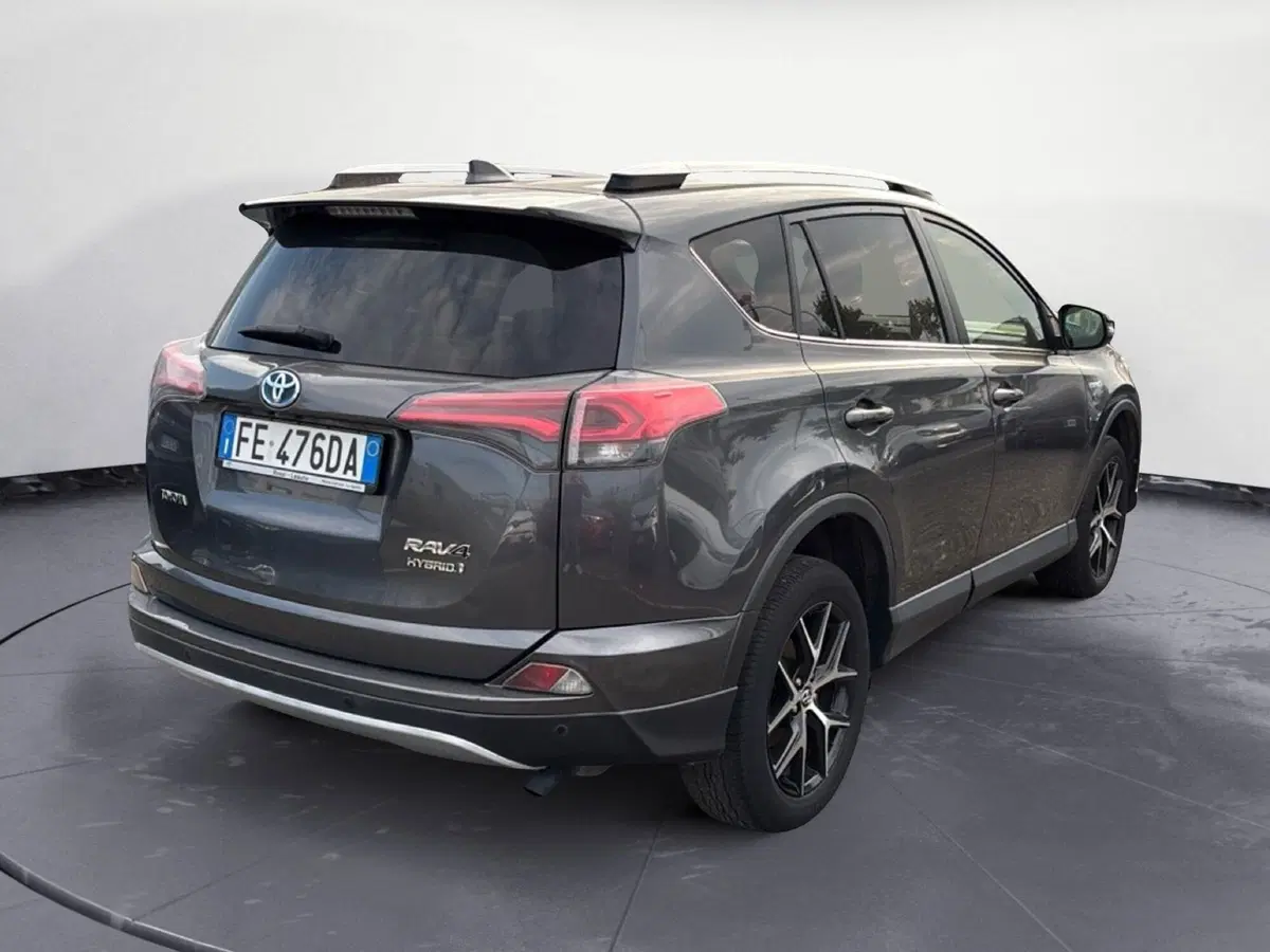 Toyota Rav4 usata a La Spezia (5)