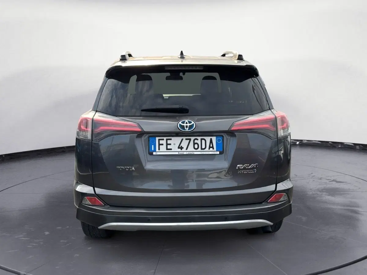 Toyota Rav4 usata a La Spezia (6)
