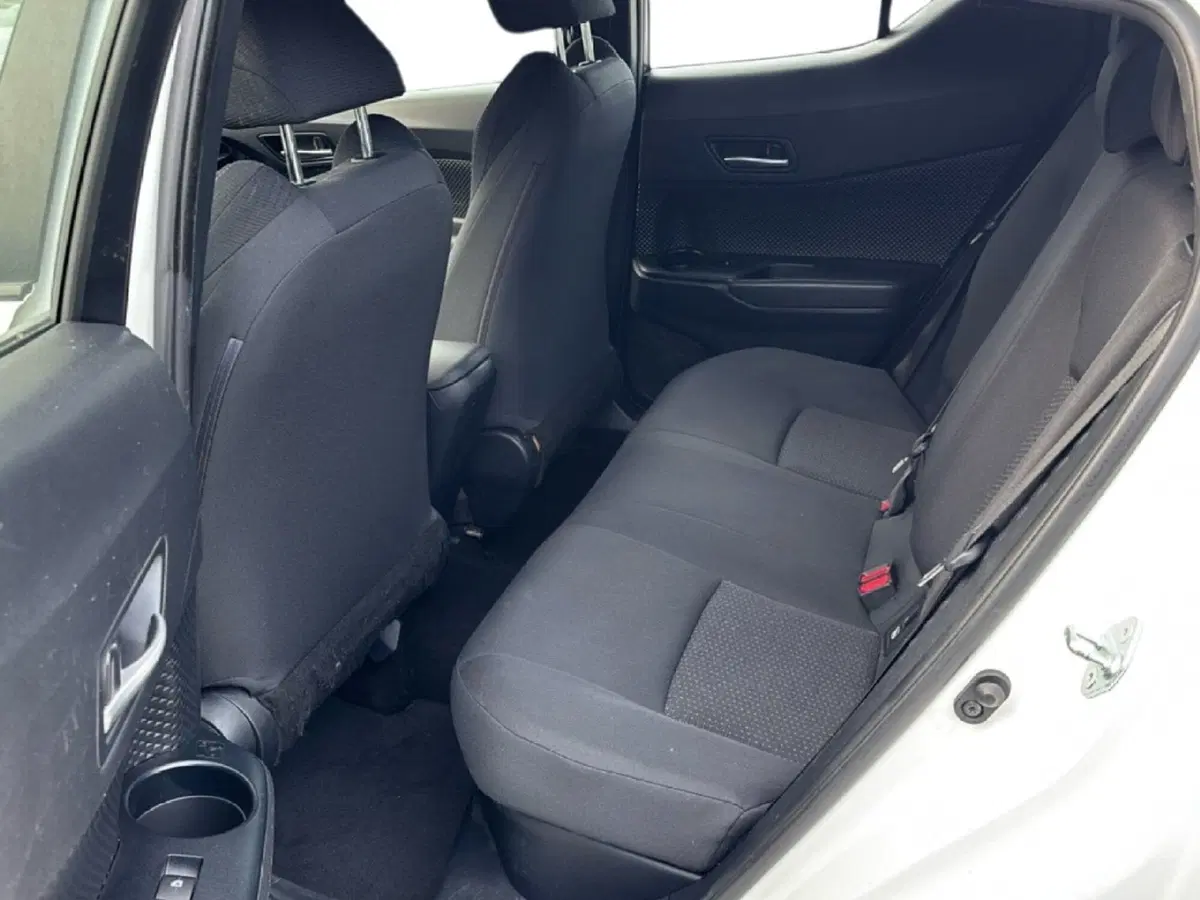 Toyota Toyota C-HR usata a Massa-Carrara (10)