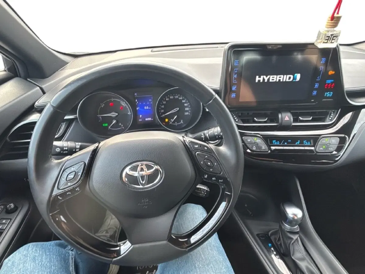 Toyota Toyota C-HR usata a Massa-Carrara (13)