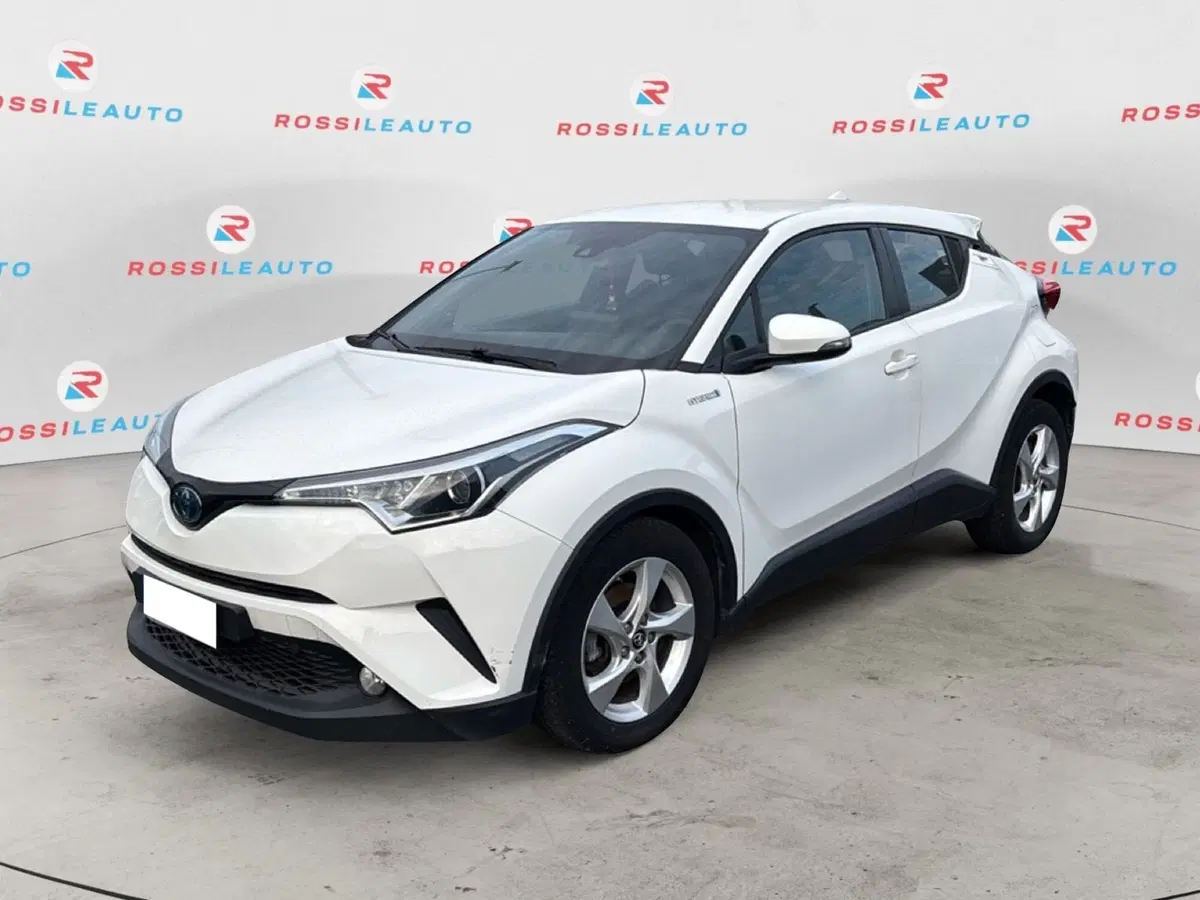Toyota Toyota C-HR usata a Massa-Carrara (2)