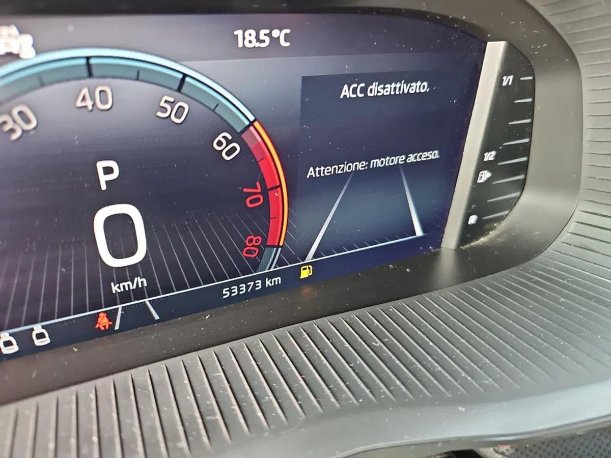 Skoda Kamiq usata a Lecco (14)