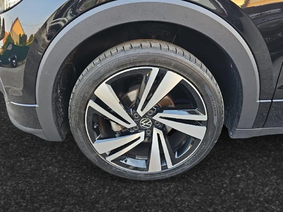 Volkswagen T-Cross usata a Lecco (19)