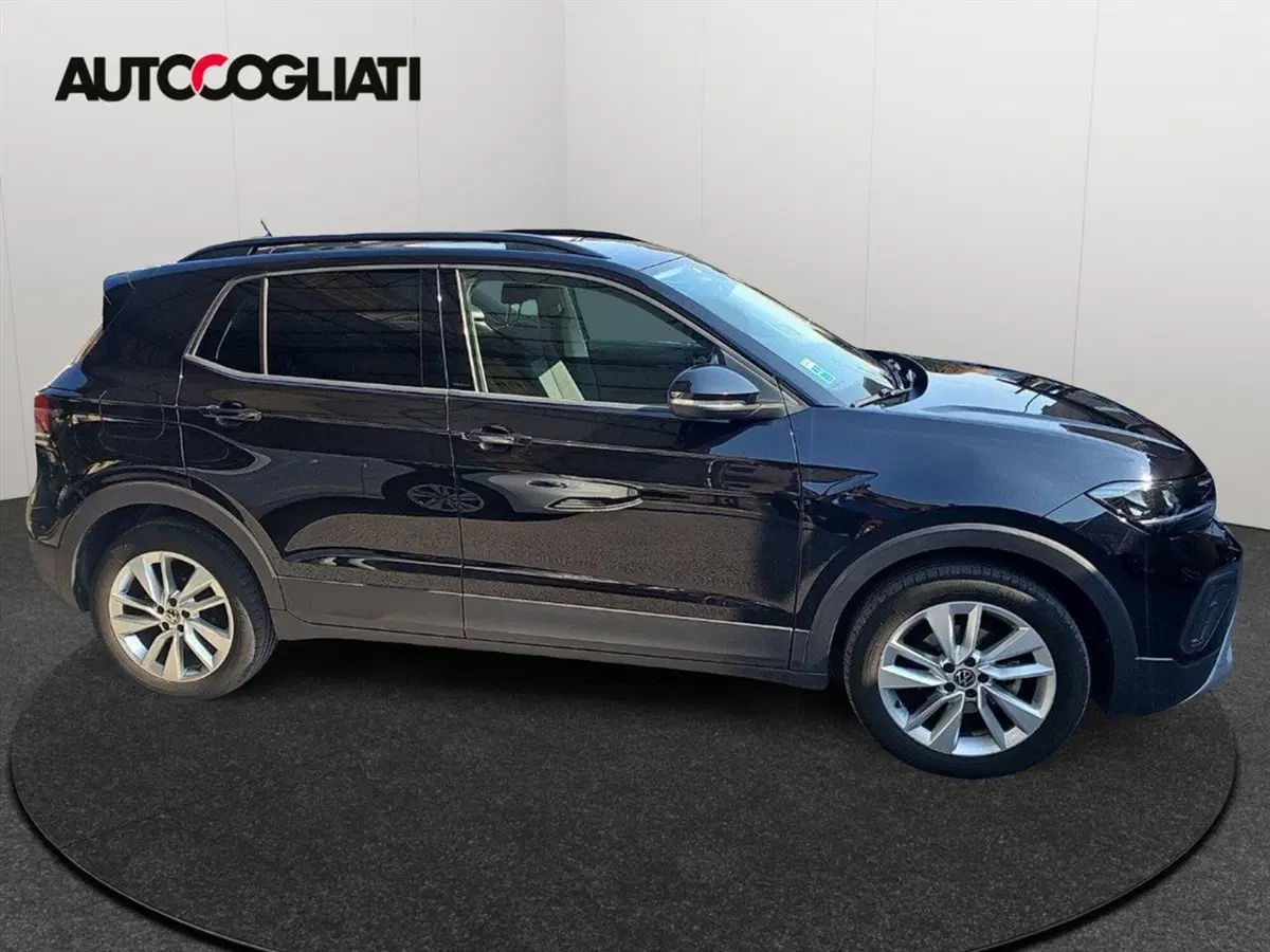 Volkswagen T-Cross usata a Lecco (5)
