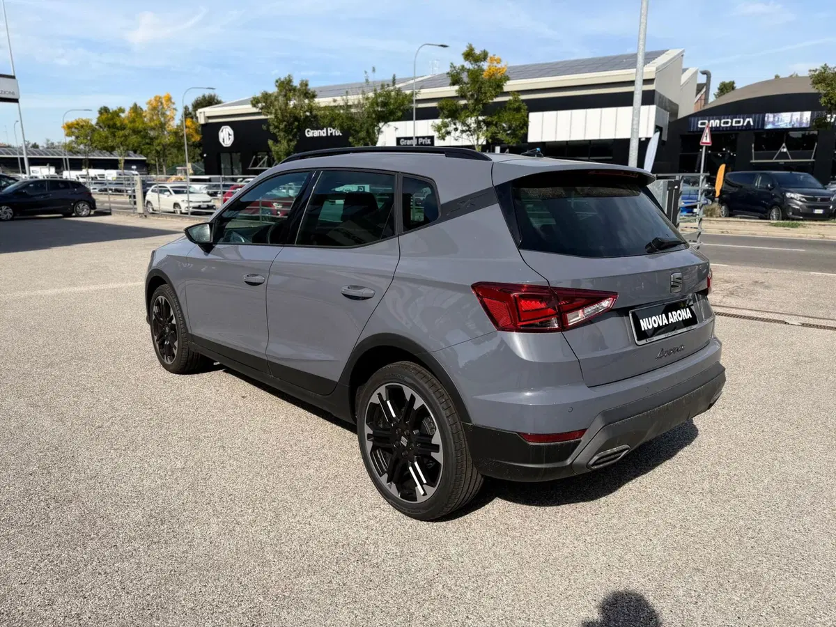 SEAT Arona nuova a Bologna (2)