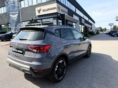 SEAT Arona 1.0 ecotsi Black Edition 95cv nuova a Castenaso