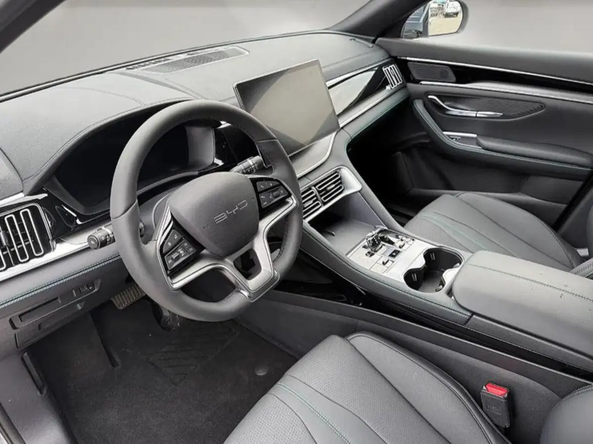 Byd Seal U DM-i usata a Bologna (7)