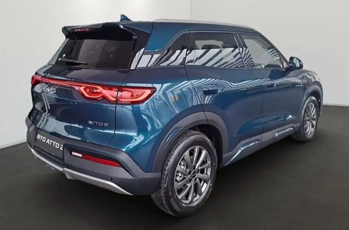 Byd Atto 2 DM-i usata a Bologna (3)