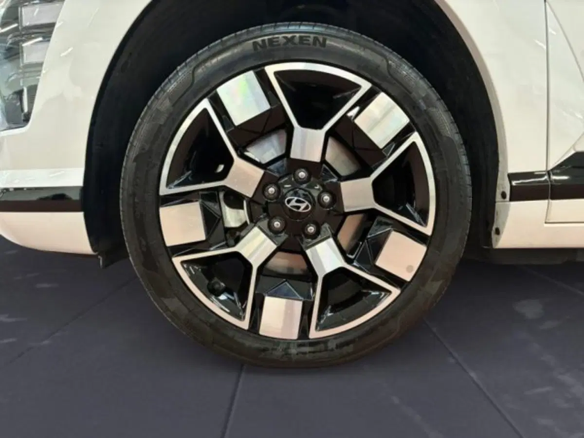 Hyundai Kona usata a Padova (16)