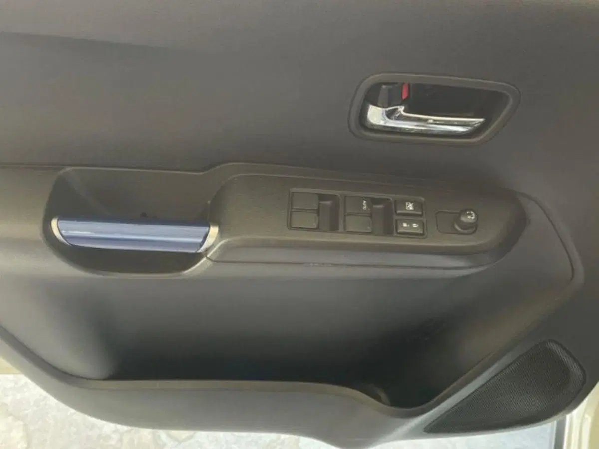 Suzuki Ignis usata a Ancona (13)
