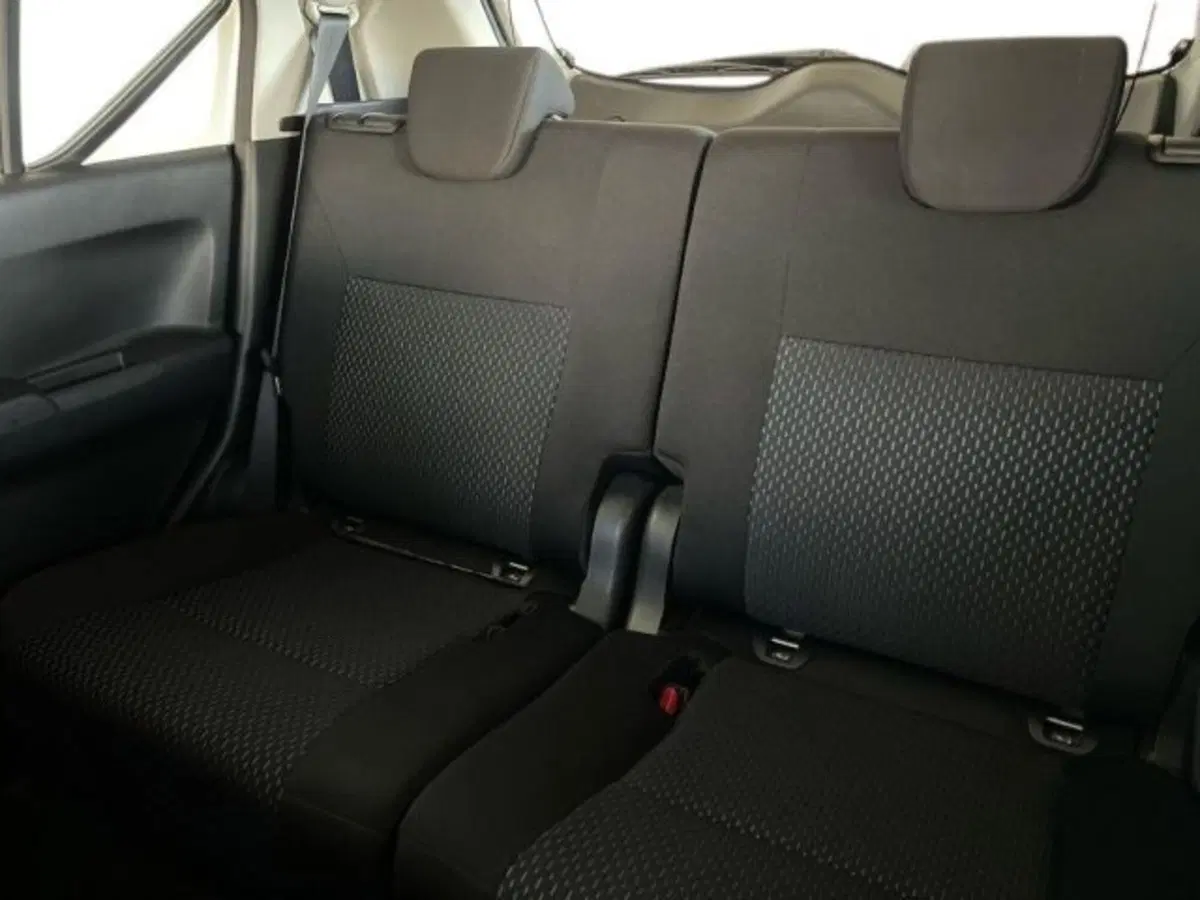 Suzuki Ignis usata a Ancona (14)