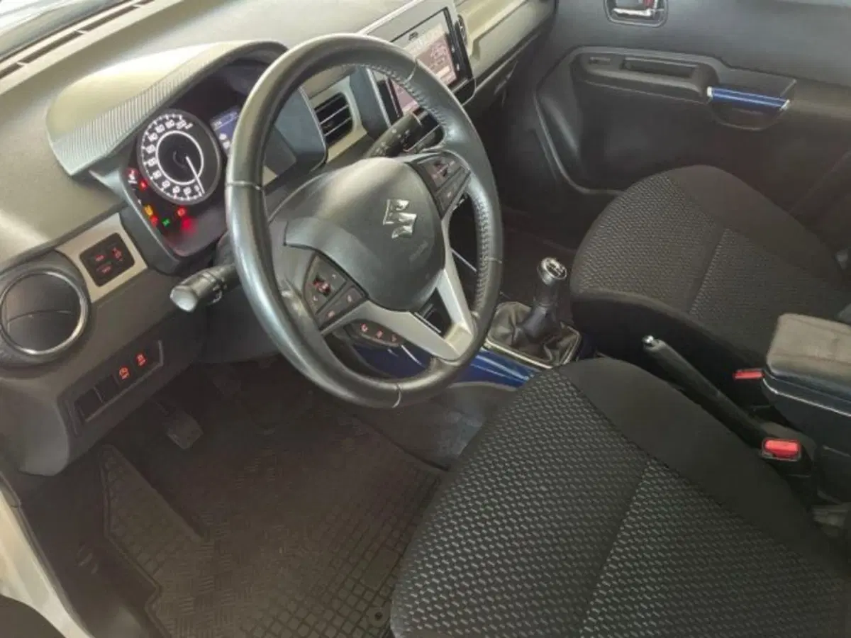 Suzuki Ignis usata a Ancona (9)