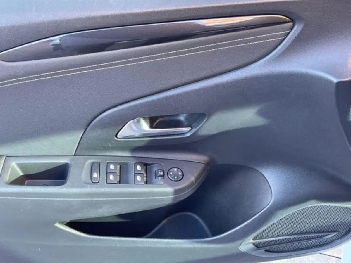 Opel Corsa usata a Ancona (13)