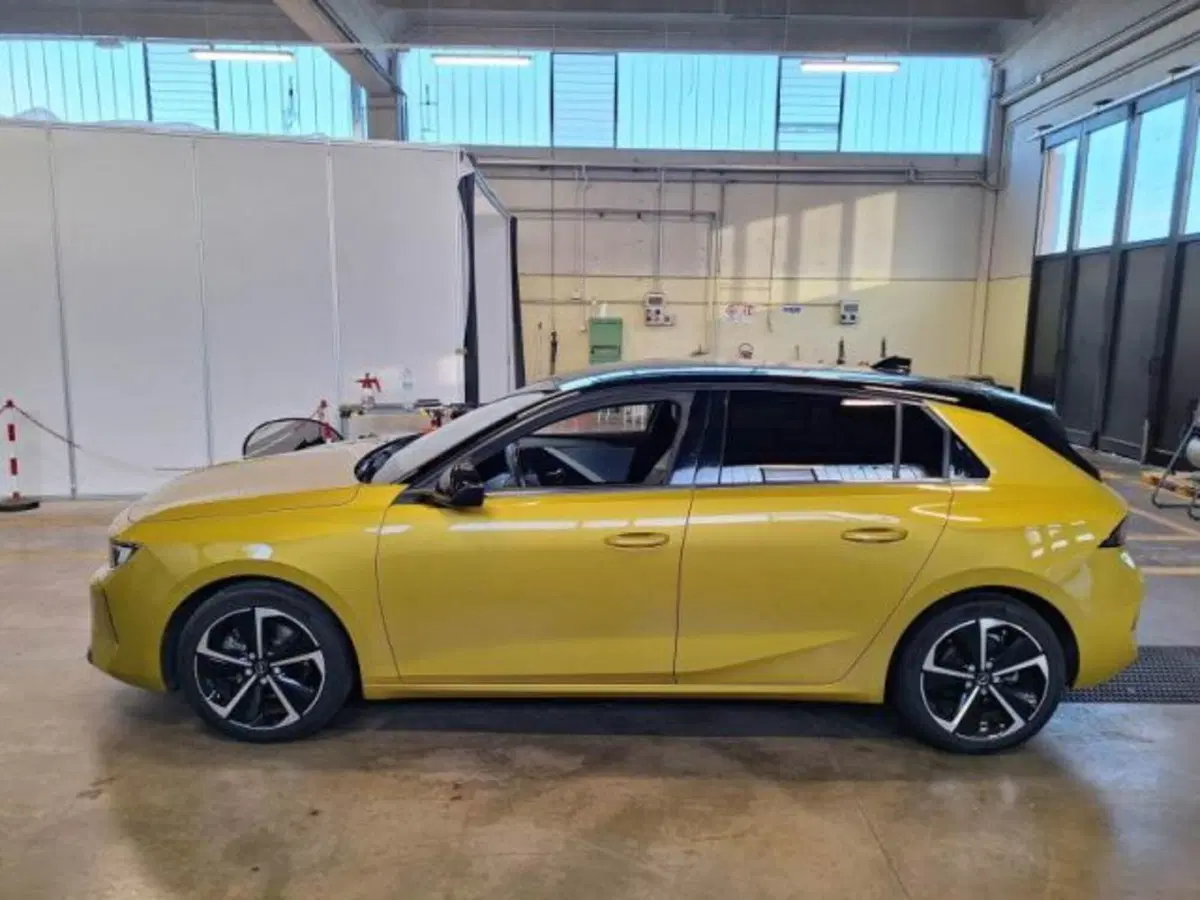 Opel Astra usata a Catania (5)