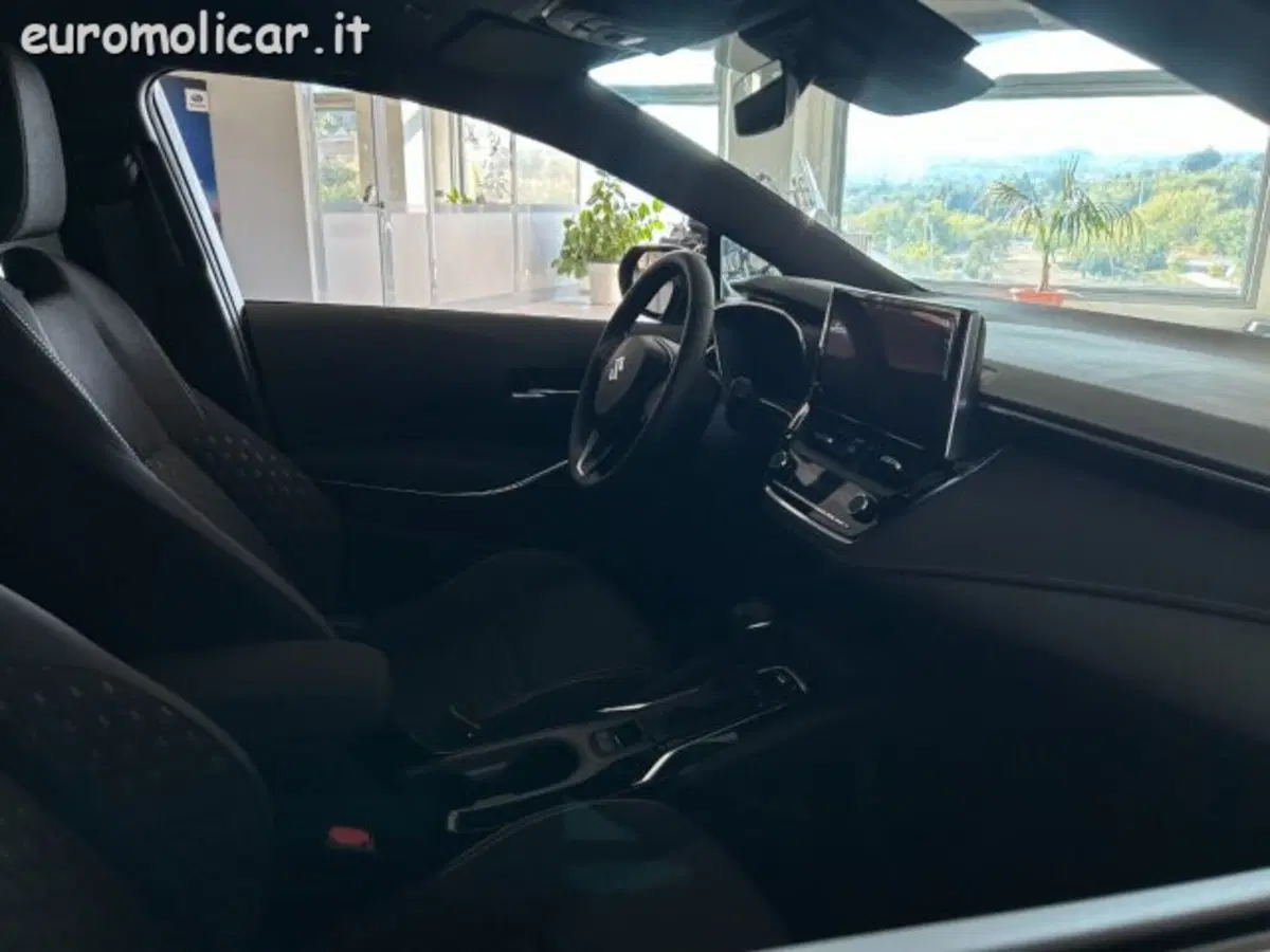 Suzuki Swace nuova a Campobasso (11)