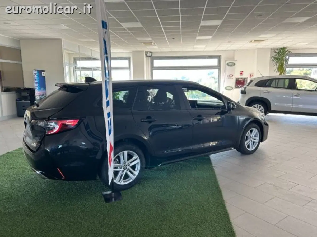 Suzuki Swace nuova a Campobasso (9)
