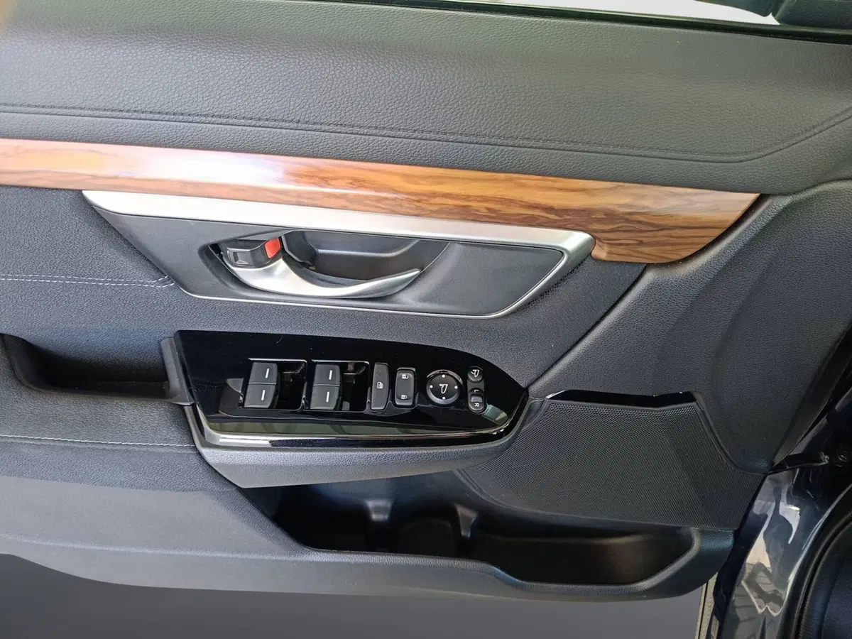 Honda CR-V usata a Ascoli Piceno (18)