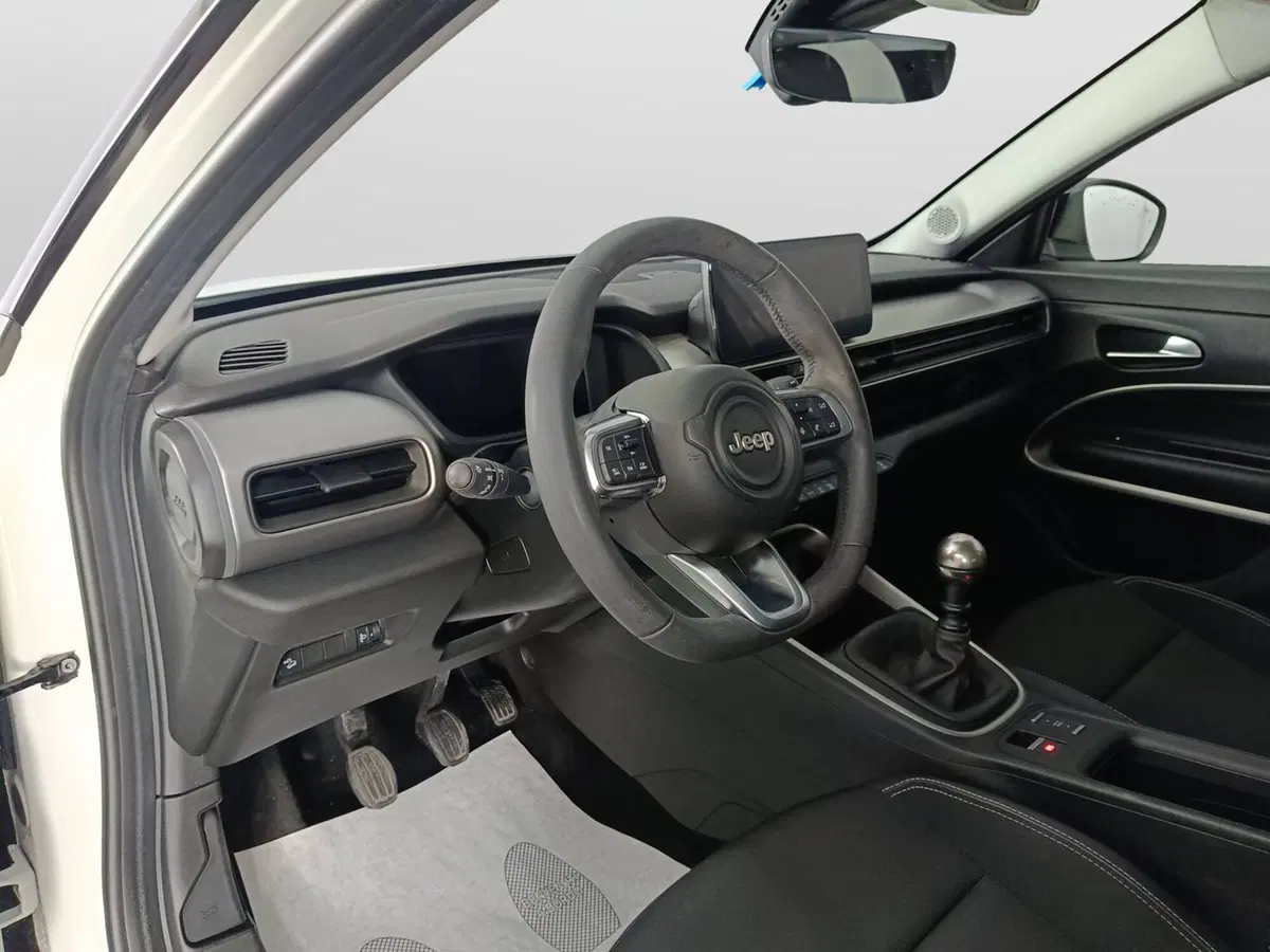 Jeep Avenger usata a Ascoli Piceno (7)