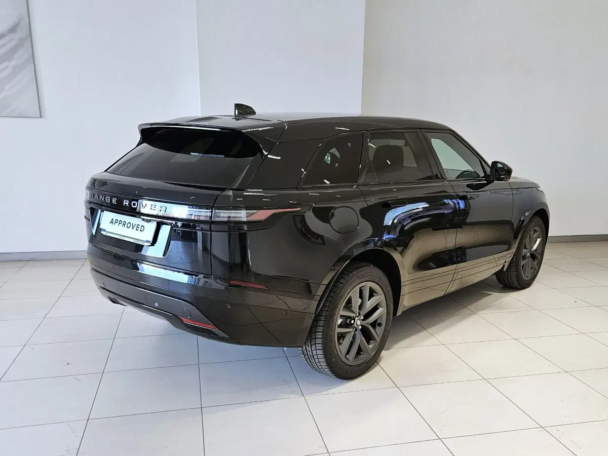 Land Rover Range Rover Velar nuova a Napoli (2)